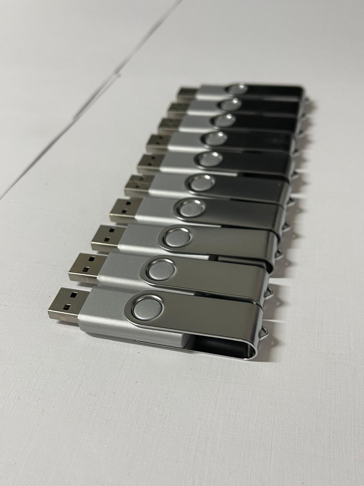 USB uri Plastic + Metal personalizate - pachet de 10 buc