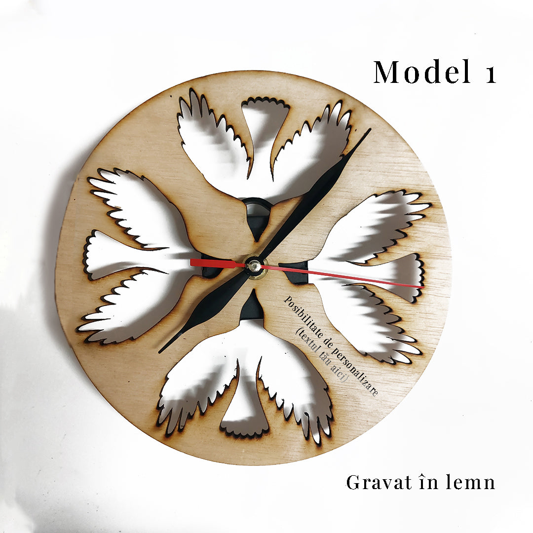 Ceas de perete personalizat