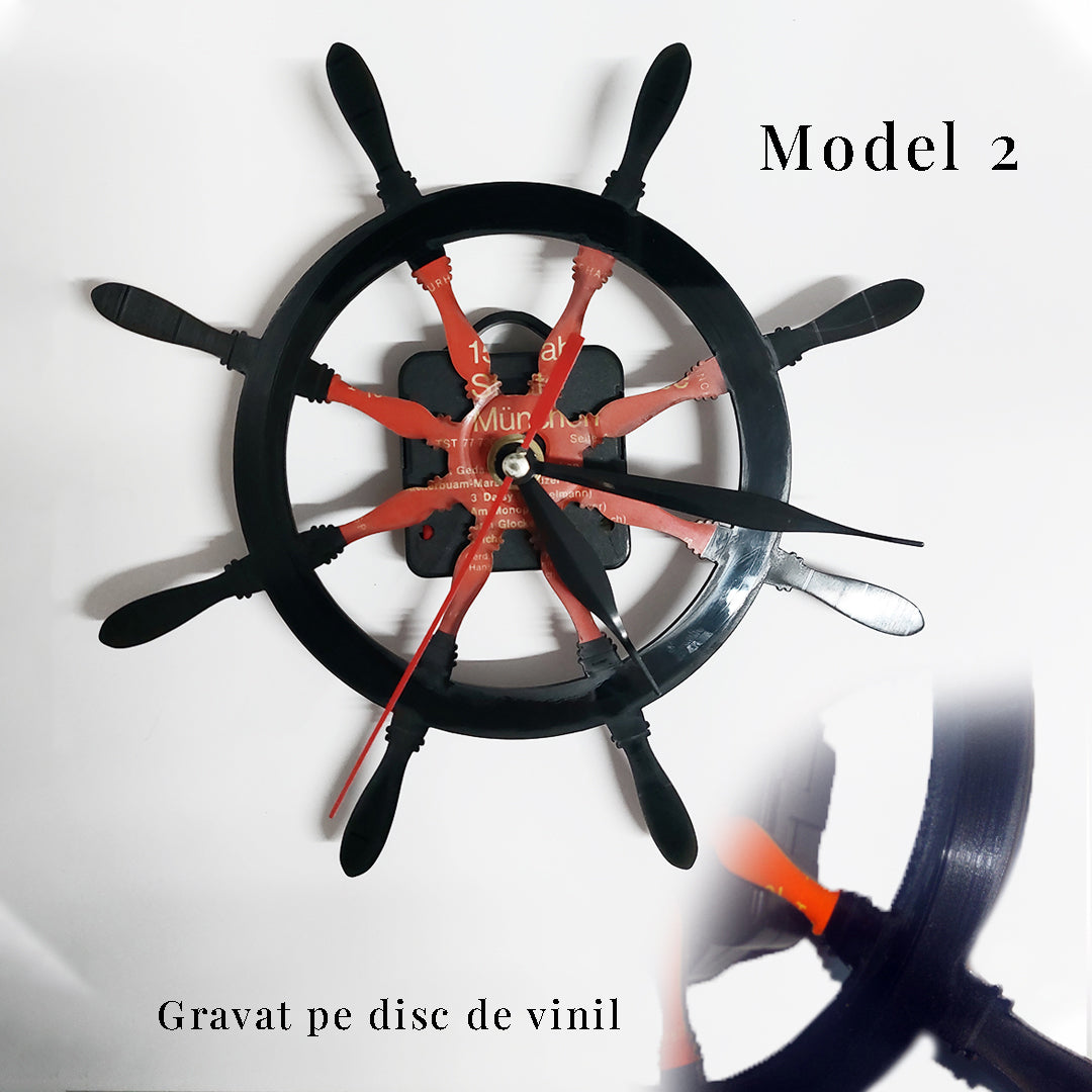 Ceas de perete personalizat